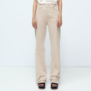 Zara high rise full length beige jeans size 8